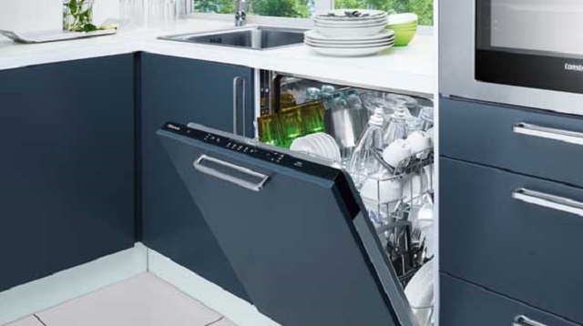 Máy rửa bát Smeg được sản xuất đúng tiêu chuẩn Châu Âu