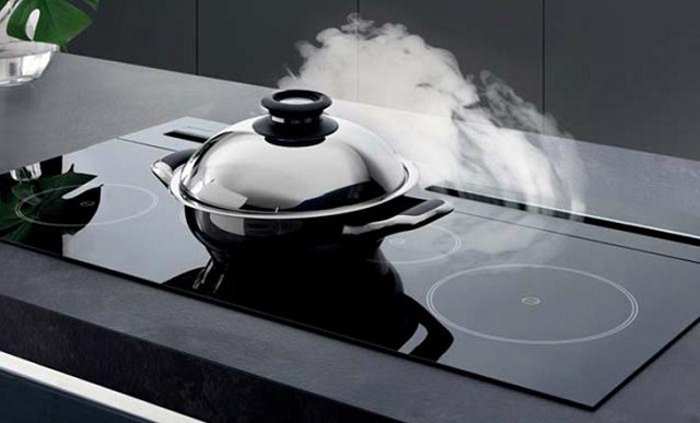 Không nên tự ý sửa bếp từ lỗi E7